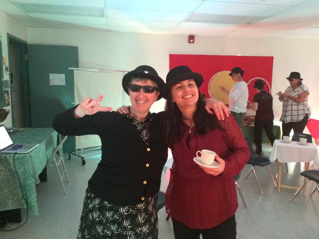 lbingley's tweet photo. It's collaboration time with the Garden Girls! Let the creative juices flow! #collaborate #create #constantlaughter https://t.co/MKMK34LFDu