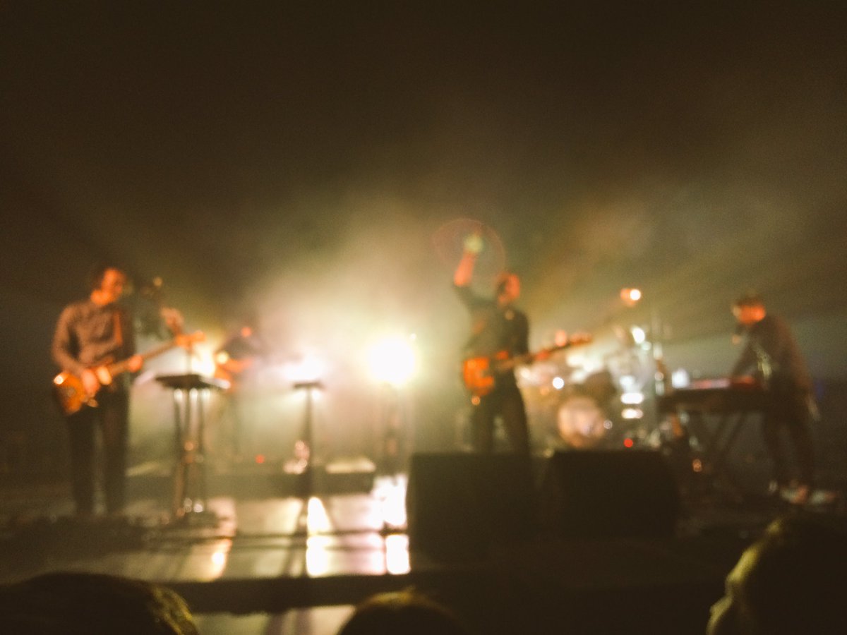 GodfreyVanZoom's tweet image. A definitely deliberately blurry photo #Frabbit #Alhambra #SNAKE