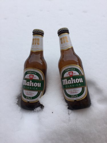 sergiokeycode's tweet image. Celebrando la victoria del Atleti y que eso tira! @MiguelPrietoIn #toastupapp @mahou_es