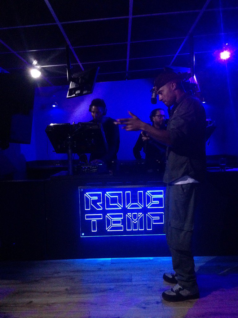 Roni Size Dj Krust Mc Dynamite live in the studios right now roughtempo.com