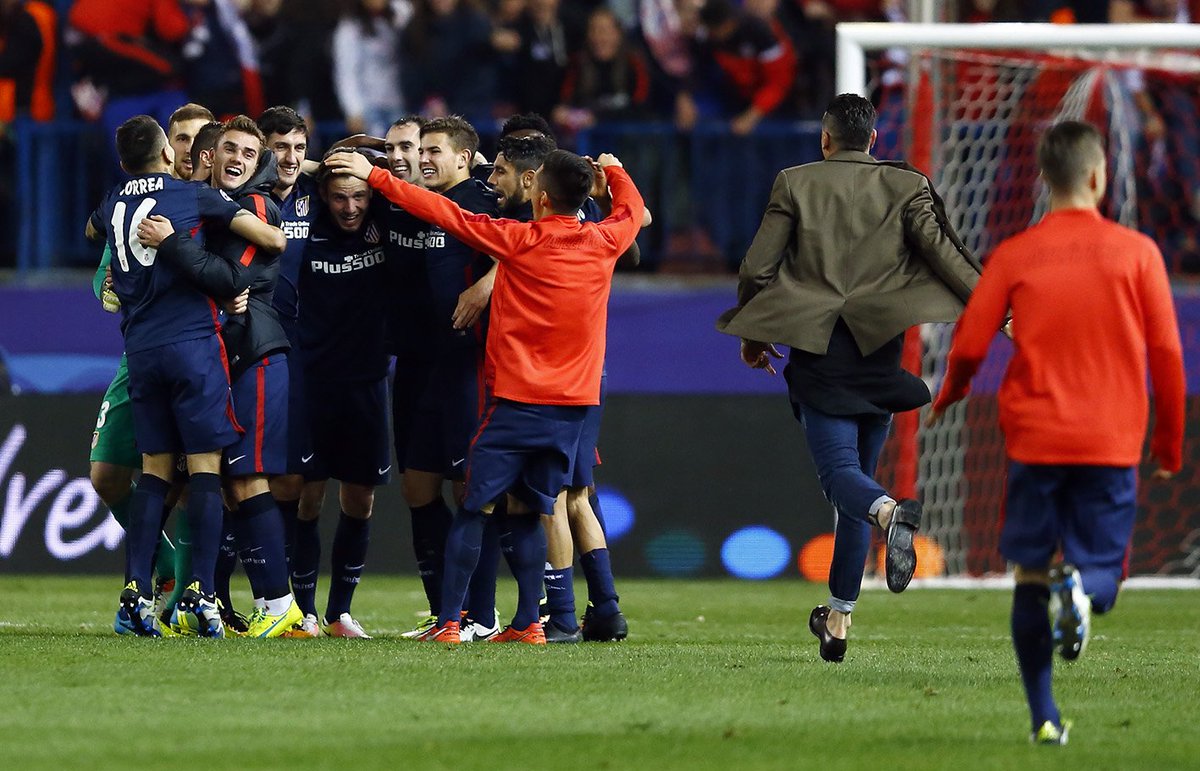 Atleti's tweet photo. FOTOGALERÍA. Así fue nuestra clasificación para semifinales: https://t.co/xCeLWBmk8s #AtletiFCB #AúpaAtleti #UCL https://t.co/9YQmu77Zy1