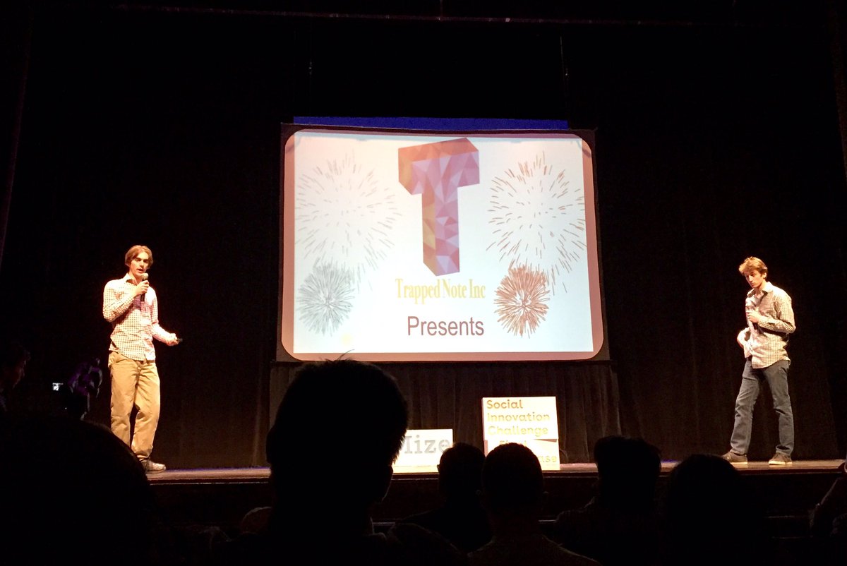 InnovateBlue's tweet image. .@optiMizeMI team @trappednote has taken their open-world virtual reality game to @MottChildren! 🙌