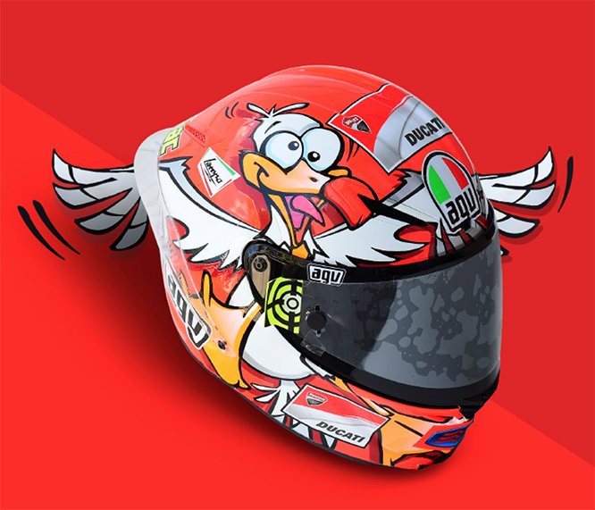 motto_motogp's tweet photo. agvは、ロッシがウインターテストで使用した"スノーマン"ヘルメットとイアンノーネの"シーガル"ヘルメットを限定発売すると発表。お値段はそれぞれおよそ14万円と10万円。ベースはピスタGPとコルサ。とってもお高い。 https://t.co/WFCZyppU3j