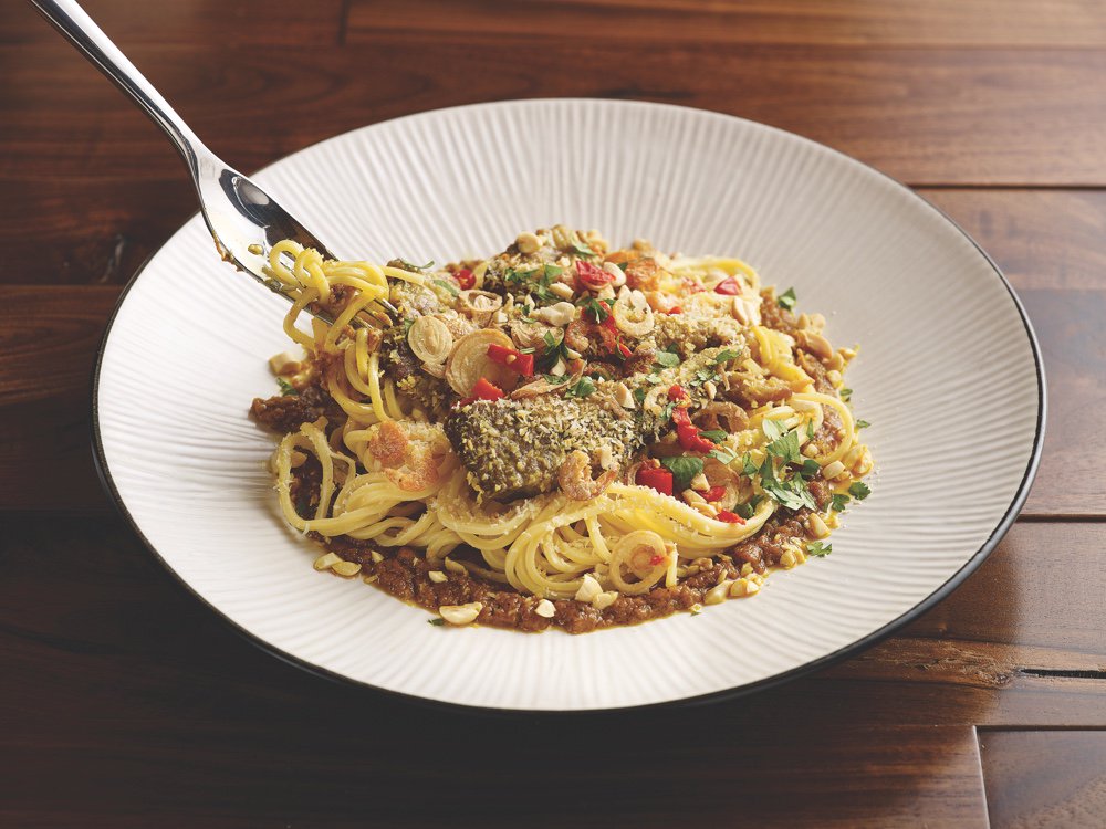 Take a fresh look at Filipino stews with <a href="/chefsubido/">Kristine Subido</a> @daletalde @sunda and others: platem.ag/23EE3Xb