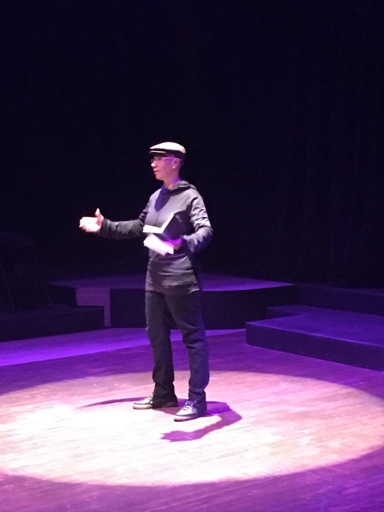 RELjulia's tweet photo. @SBridgforth opening up the space for Queer'd Vibes #blx2016 #yes https://t.co/FbwDrm2ebw