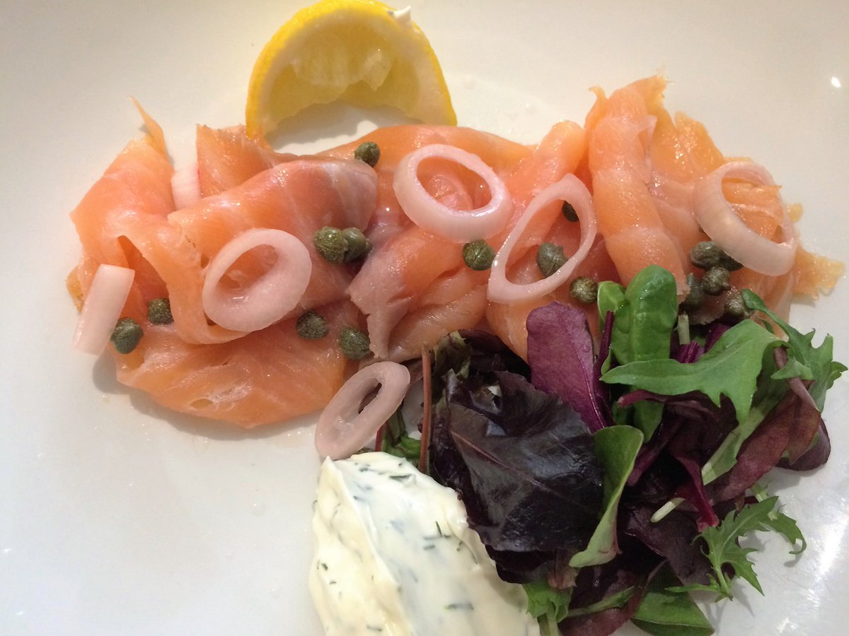 delicious lunch <a href="/The_Fleece/">The Fleece at Cirencester</a> Great food and warm welcome - what's not to love.