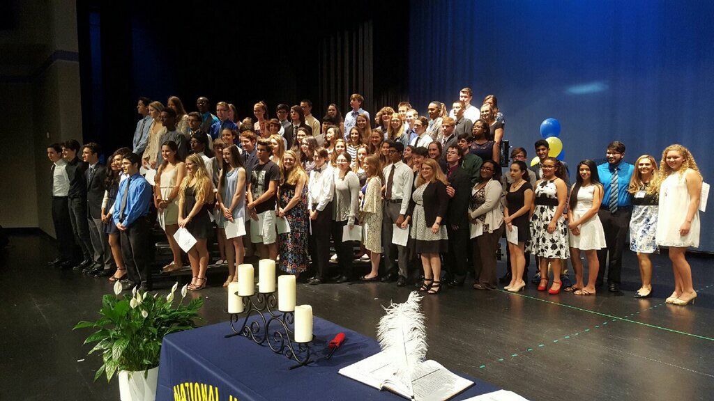 lyman_nhs's tweet photo. Major congrats to all our new NHS members and officers! We can't wait to see what you all can accomplish! https://t.co/VIccFeN4aB