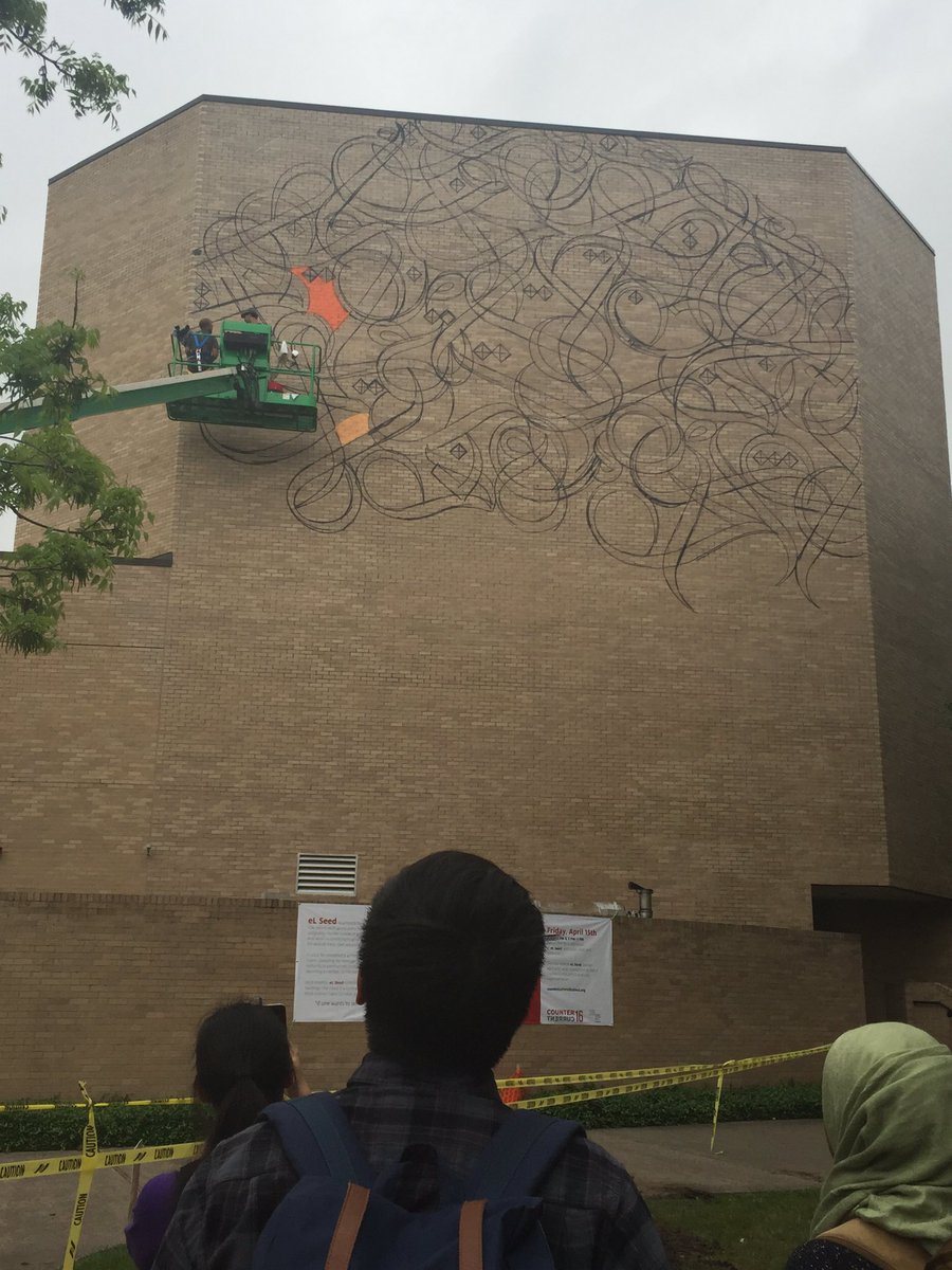 UH_SocialWork's tweet photo. All in a day's work...can't wait for tomorrow! #eLSeed #CounterCurrent16 #calligraffiti #liveart #GCSW https://t.co/fGD0KYl1Yr