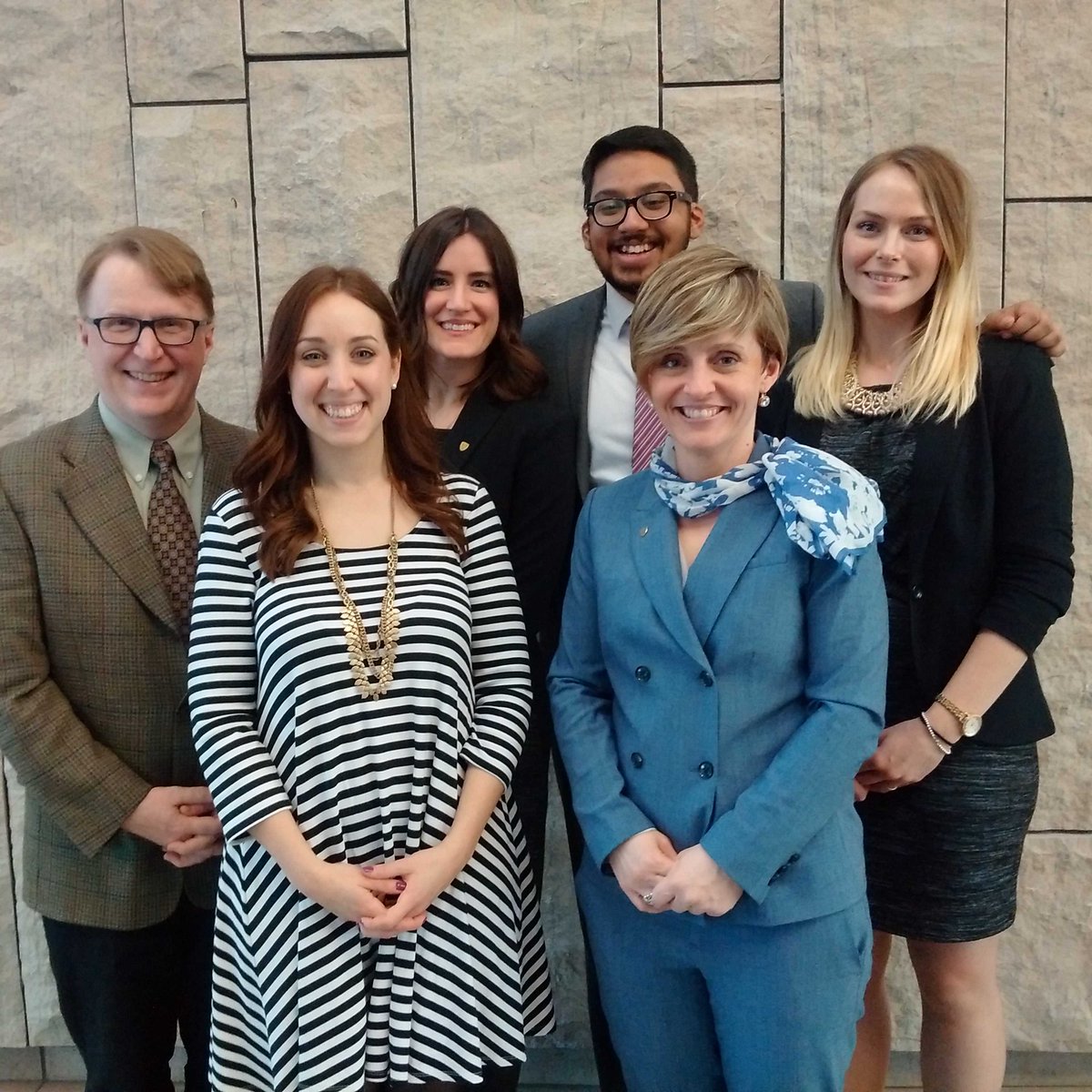 KellyMcManus's tweet photo. Just a few of the @uwaterloo staff, student and faculty leaders who give back in our #uwcommunity #NVW2016 @vackw https://t.co/vEpVB1D5gE