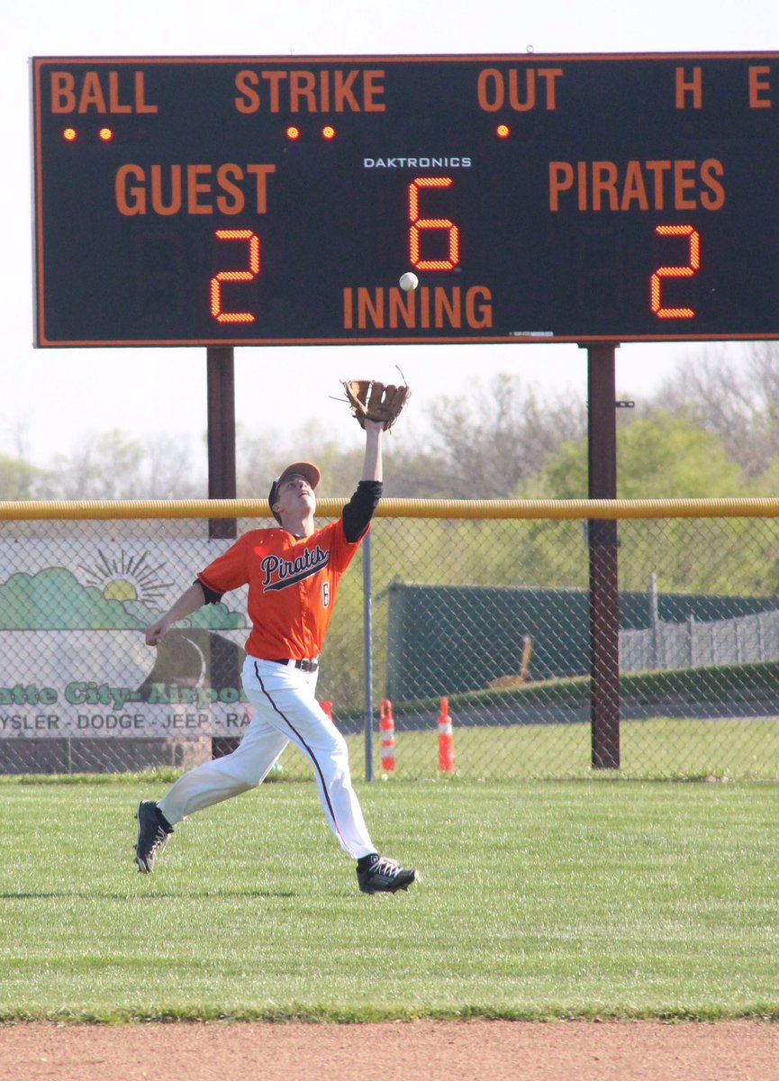 Citizen_Ross's tweet image. .@jear_bear6 was the hero today for @Piratebaseball