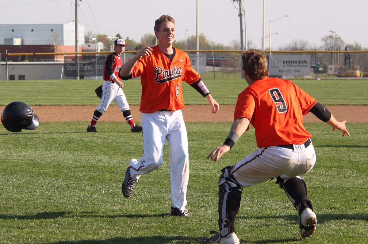 Citizen_Ross's tweet image. .@jear_bear6 was the hero today for @Piratebaseball