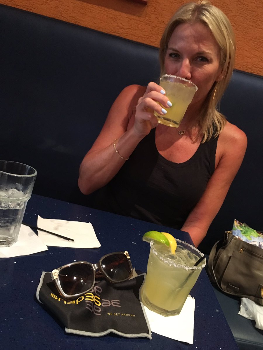 huntspins's tweet photo. San Juan "Snap-arita" #DOSNAP https://t.co/LAxPP4U5B4