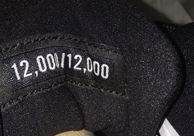 SneakerNews's tweet image. Someone is actually selling #12,000 of the "Wings" AJ 12, and the price is crazy  dlvr.it/L3BRxg