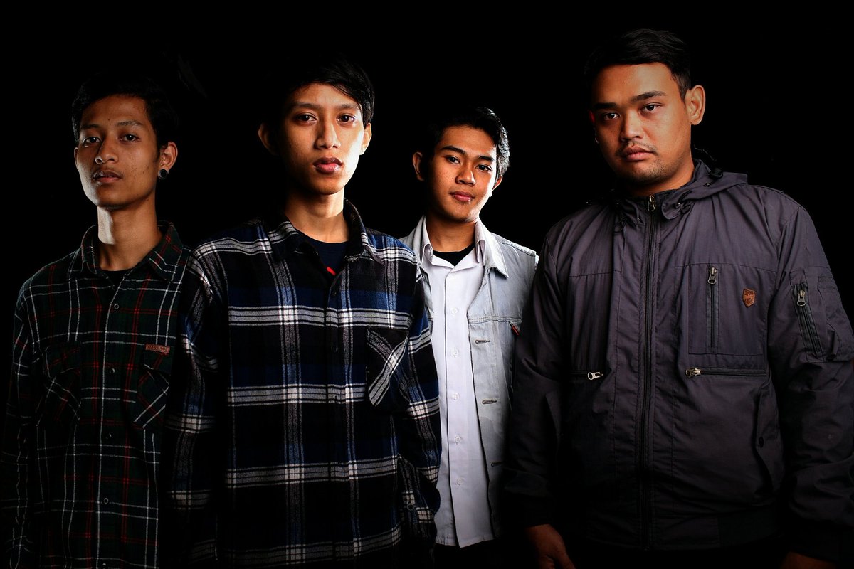 MONSTER STUPID FACE tweet media