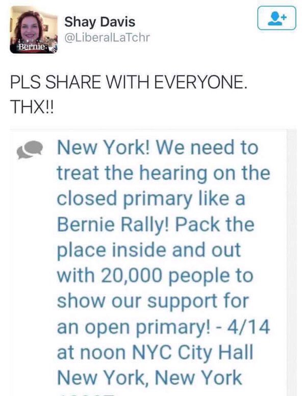nowicanreadvt's tweet photo. #bernierally #WashingtonSquarePark #BernieStrong #BernieDebateQuestions #BernieSanders #Sanders #DontVOTEhillary https://t.co/WkVd0Ml8HT