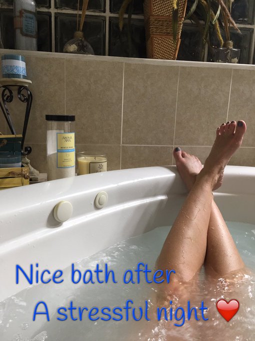 Amazing how water can relax me so much. https://t.co/p3B9Lwm7eC<a href="/tag/pepsi"class="tags"><span>#pepsi</span></a>