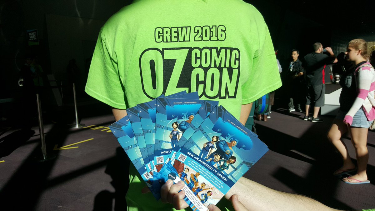 WeAreMoshi's tweet photo. Helping @gestaltcomics at @OzComicCon and having a great #geektime! https://t.co/YrSx73utEj