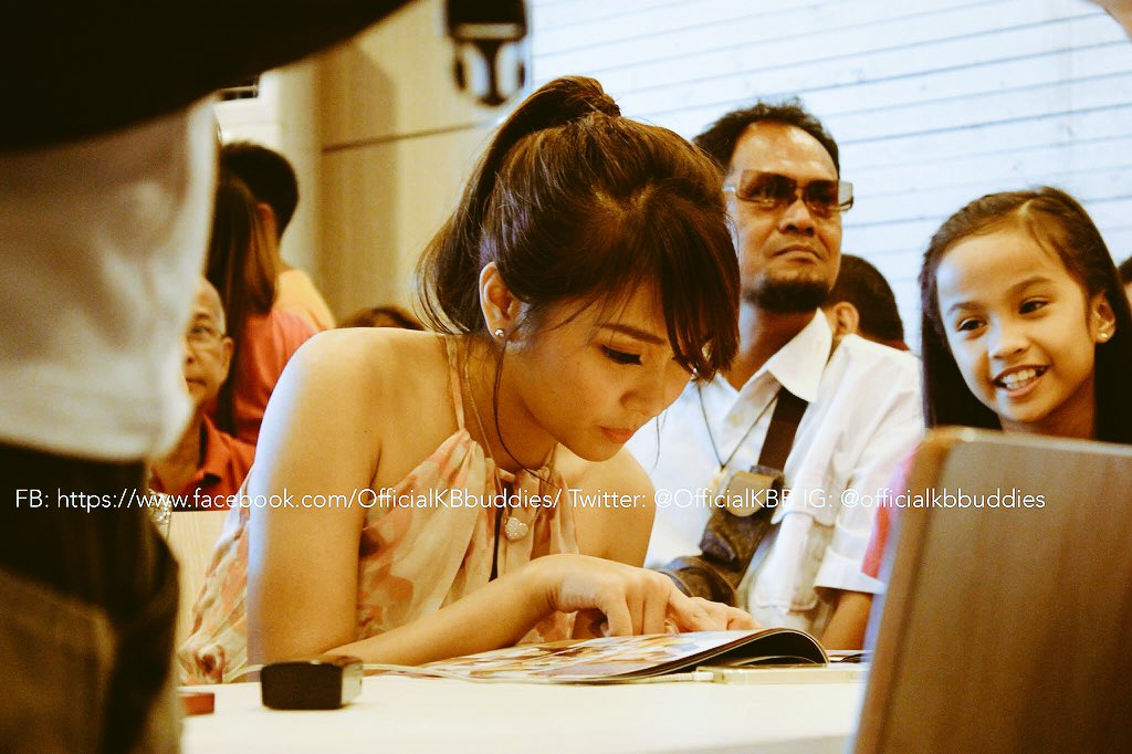 OfficialKBB's tweet photo. Please do grab your copy of #EverydayKath for only 295, available in all leading Bookstores nationwide! 📔❤️ https://t.co/Gmd8WTYcCW