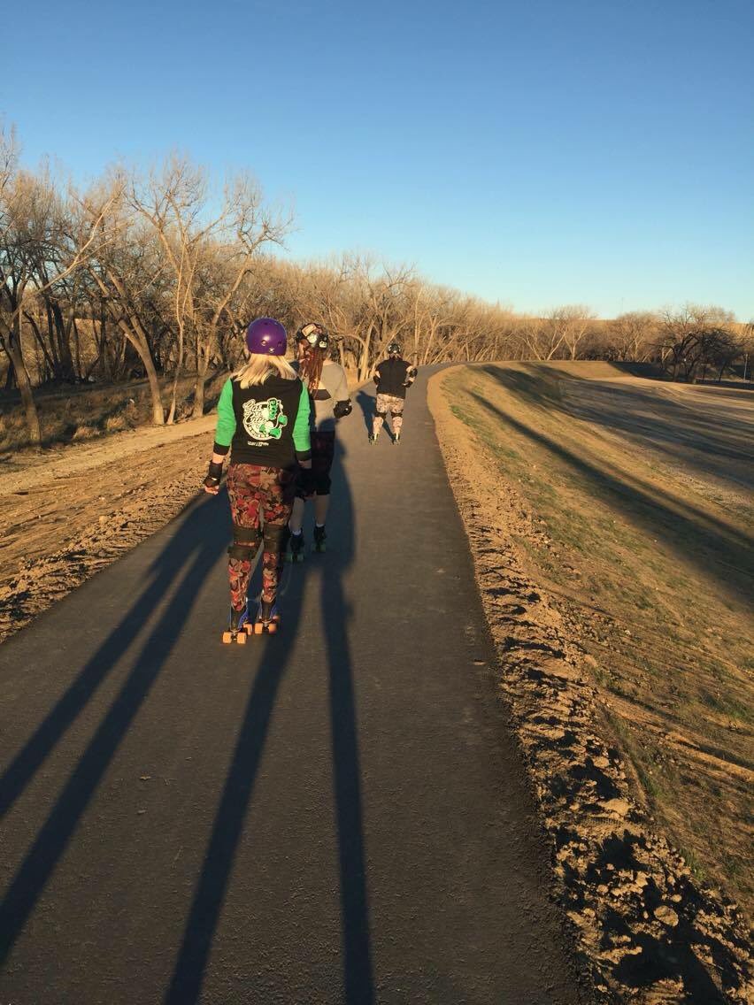 GasCityRDA's tweet photo. Trail skate along Strathcona trail! #TrailSkate #GCRDA https://t.co/W4bLvWB6ZK