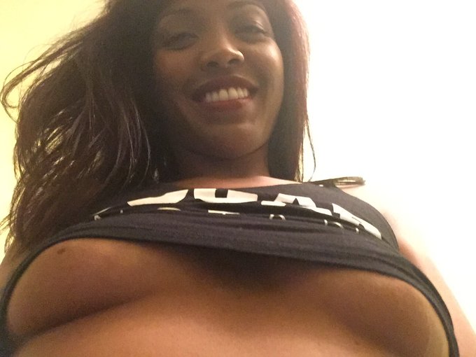 I'm about to go live in 15mins!! Catch me on @SugarInstant #webcam 7-8pm PST https://t.co/ypCA4Mnbga<a class="tags" href="/tag/sugarinstant">@sugarinstant</a><a href="/tag/webcam"class="tags"><span>#webcam</span></a>