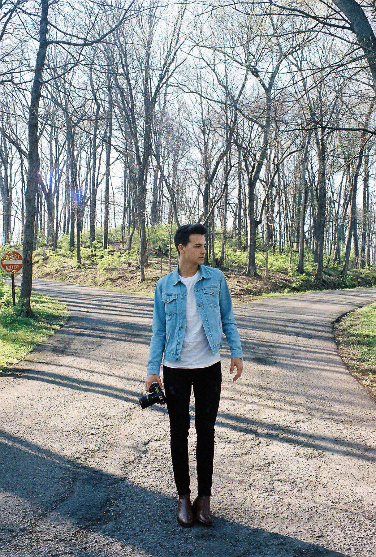 orion carloto on Twitter: “Friends on film. https://t.co/qhFX92N3hP”