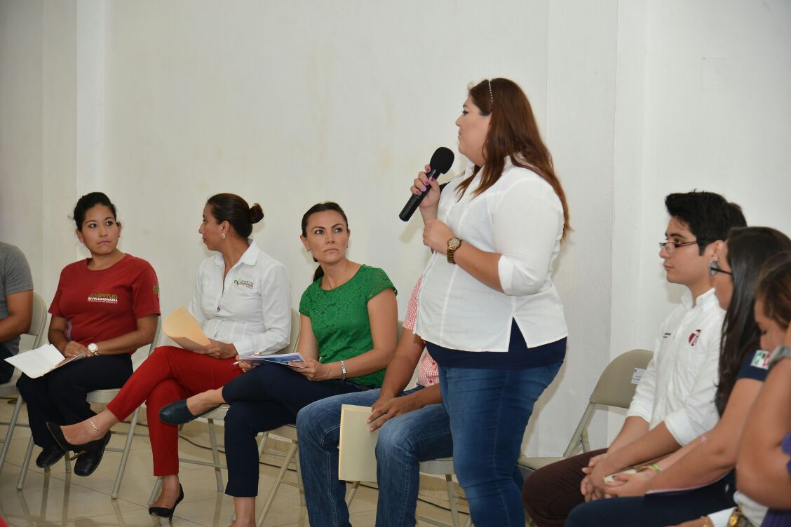 Arlet Mólgora Glover tweet media