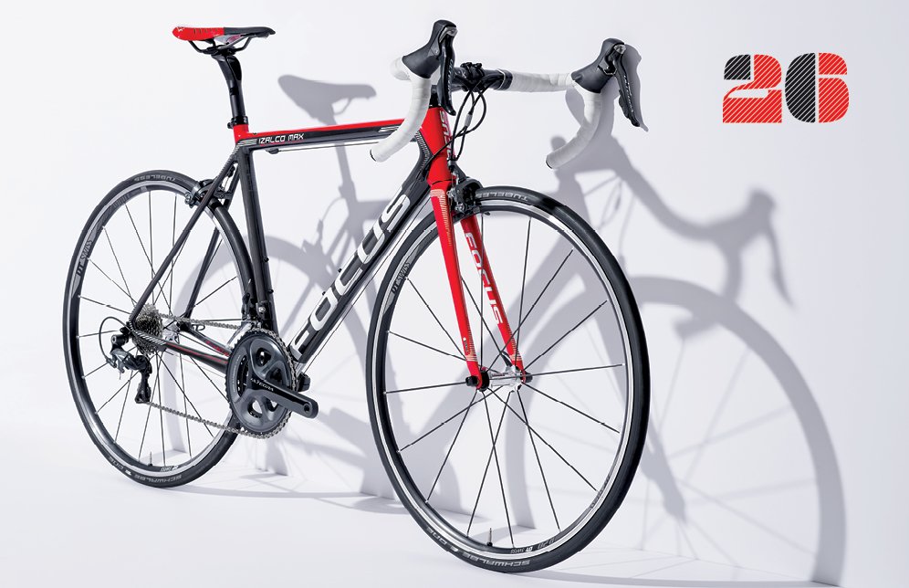 BicyclingMag's tweet photo. The Focus Izalco Max Ultegra is a sleeper of a race bike #NewBikeMo https://t.co/KSEU0oqyM1 https://t.co/UPePqq9dE0