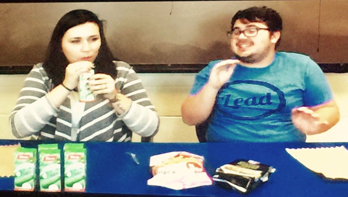 sspauldi's tweet image. #FNL #tastetest #texttone #classroomnot #ohwhatanight