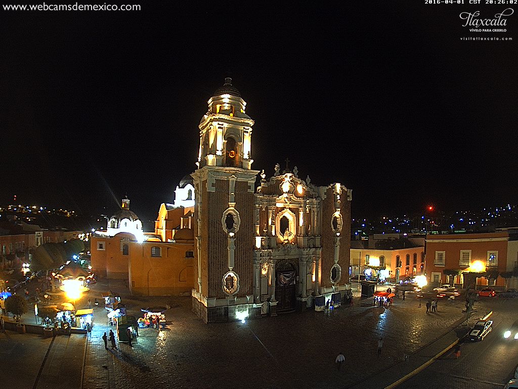 webcamsdemexico's tweet photo. Ls belleza de #Tlaxcala luce así esta primera noche de abril, vista desde su Centro Histórico. Vía @SECTURTlaxcala. https://t.co/sY53zA2eP6