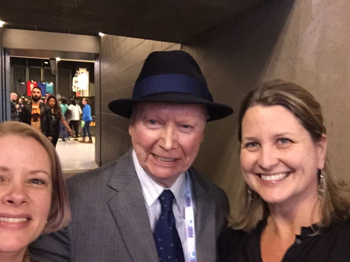 dbradley23's tweet photo. Us, #FrankCarroll and his fedora. #Worlds2016 https://t.co/vtbB3HMwRd