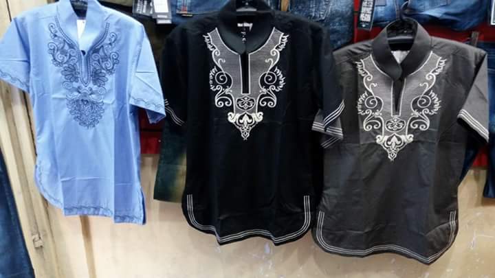 BrownDistibutor's tweet image. African shirt are available in retail and wholesale needs check me on my WhatsApp # 0659-401639