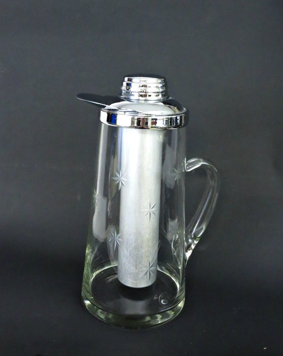 2goodponies's tweet image. Vintage Barware Pitcher - 50s Chill It Pitcher with Ice Tube - Gi… tuppu.net/6ee5313a #etsymntt #ServingPitcher