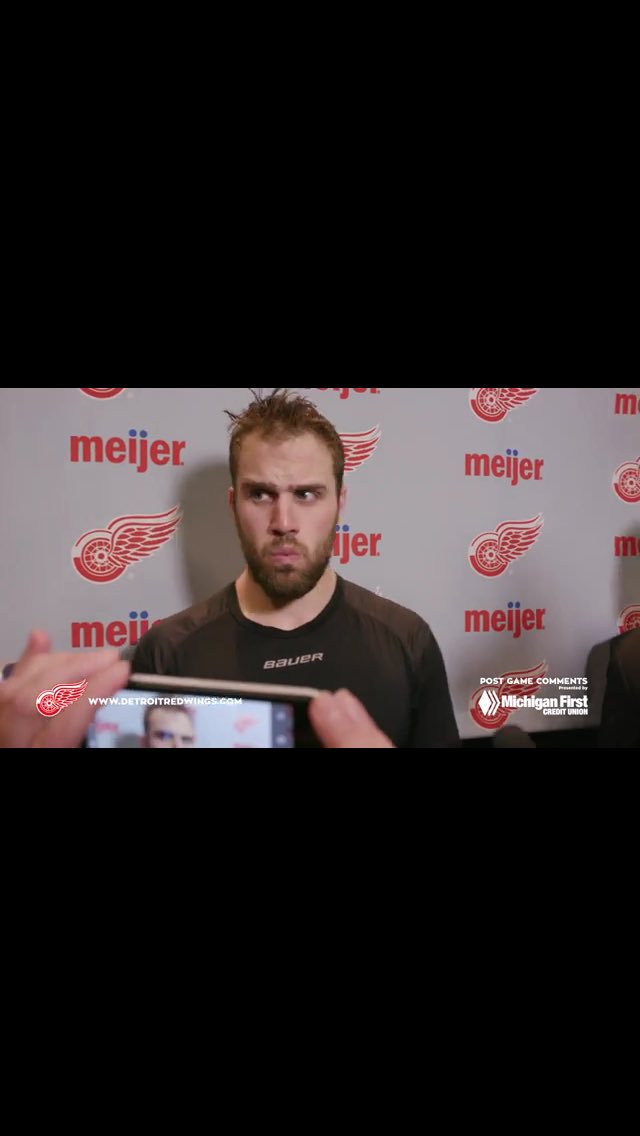 Mcally15's tweet photo. @rsheahan15 you mad bro?😐😠😶 https://t.co/d1MFQBh0wN