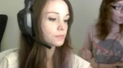 trevxrbelmont's tweet photo. @starswithnames "lol eh jogo de viado" https://t.co/43dgnCspY0