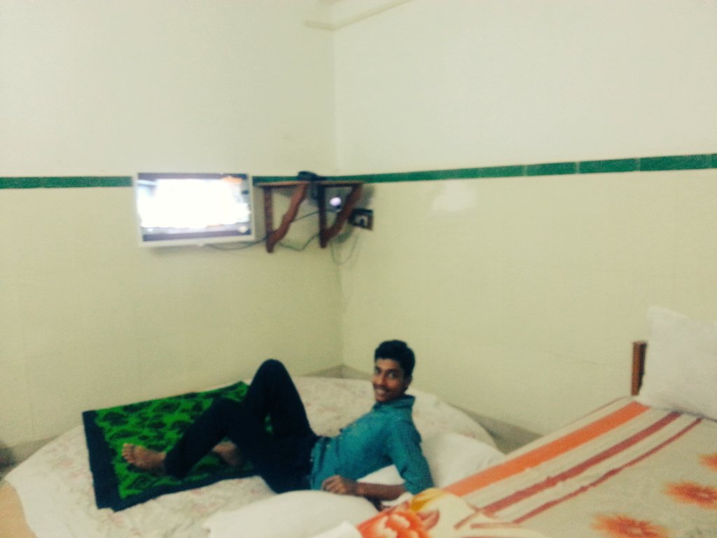 GoswamiSomnath1's tweet image. Good morning guys....... @yamigautamfc144 @deepikapadukone @yamigautamfc144