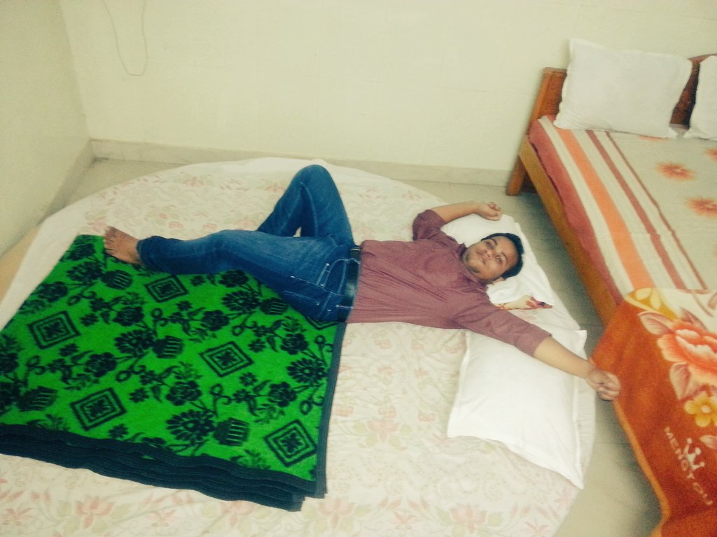 GoswamiSomnath1's tweet image. Good morning guys....... @yamigautamfc144 @deepikapadukone @yamigautamfc144