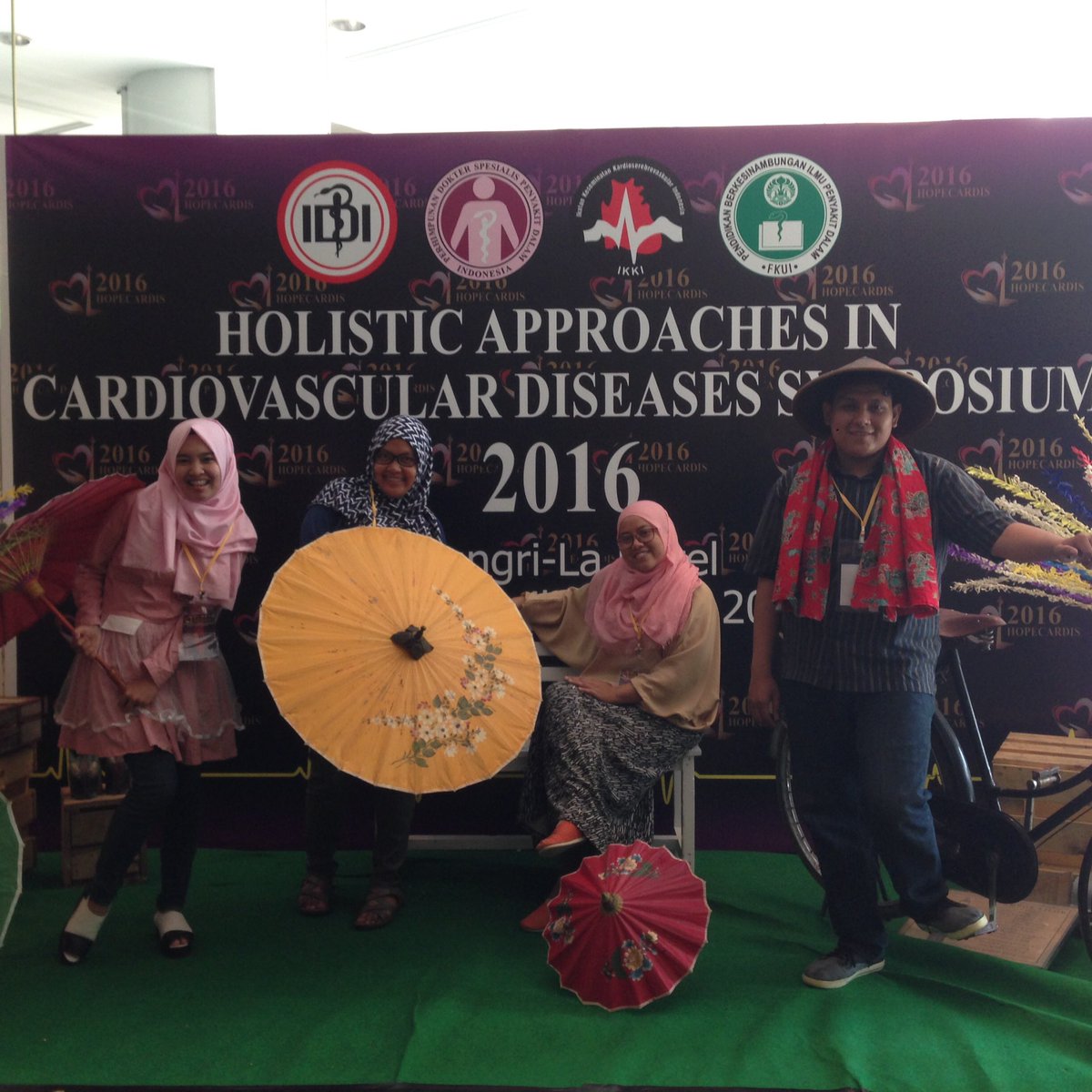 indriaul's tweet photo. @holisticardio03 #wefiehopecardis2016 https://t.co/b2Wkh1vvpR