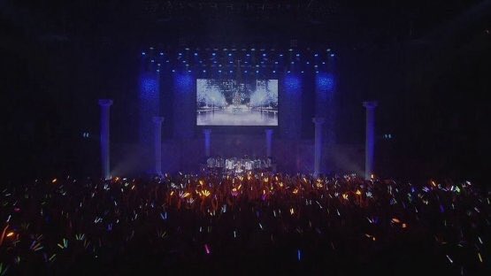 sezon0222's tweet photo. 1stライブのスノハレと、Finalライブのスノハレの比較。
スノハレの進化がすげぇ
この写真を見るだけで涙が・・・
。・°°・(＞_＜)・°°・。

#LoveLiveforever https://t.co/h8JNTjMQJk
