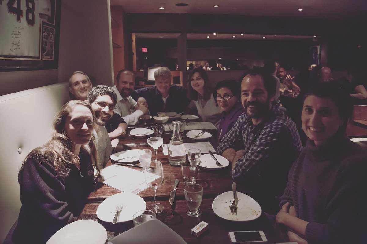 make's tweet image. Make's Dinner with Arduino! #MakeArduino #ArduinoD16   #GenuinoD16 #ArduinoCC #Arduino #Genuino #Make #arduinoday