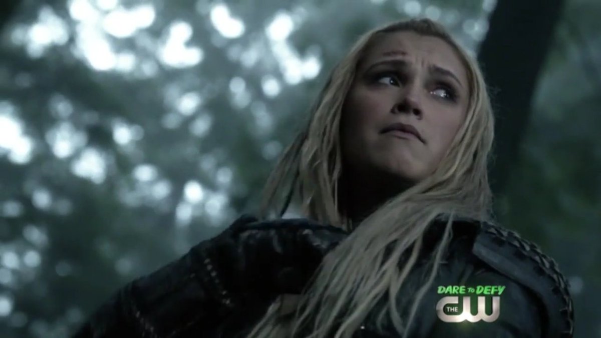 Francisca_g_m's tweet photo. #the100 @JRothenbergTV "When we die, we live in the people we left behind..." #lexadeath #clexa best tv show ever!!! https://t.co/VcdVwmHou3