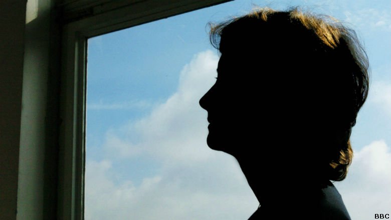 BBCiPM's tweet photo. 📻 'I was stalked for 10 years' An ordinary friendship turns into something unexpected https://t.co/KiDHBQzwVg https://t.co/F1bk4aGFfG