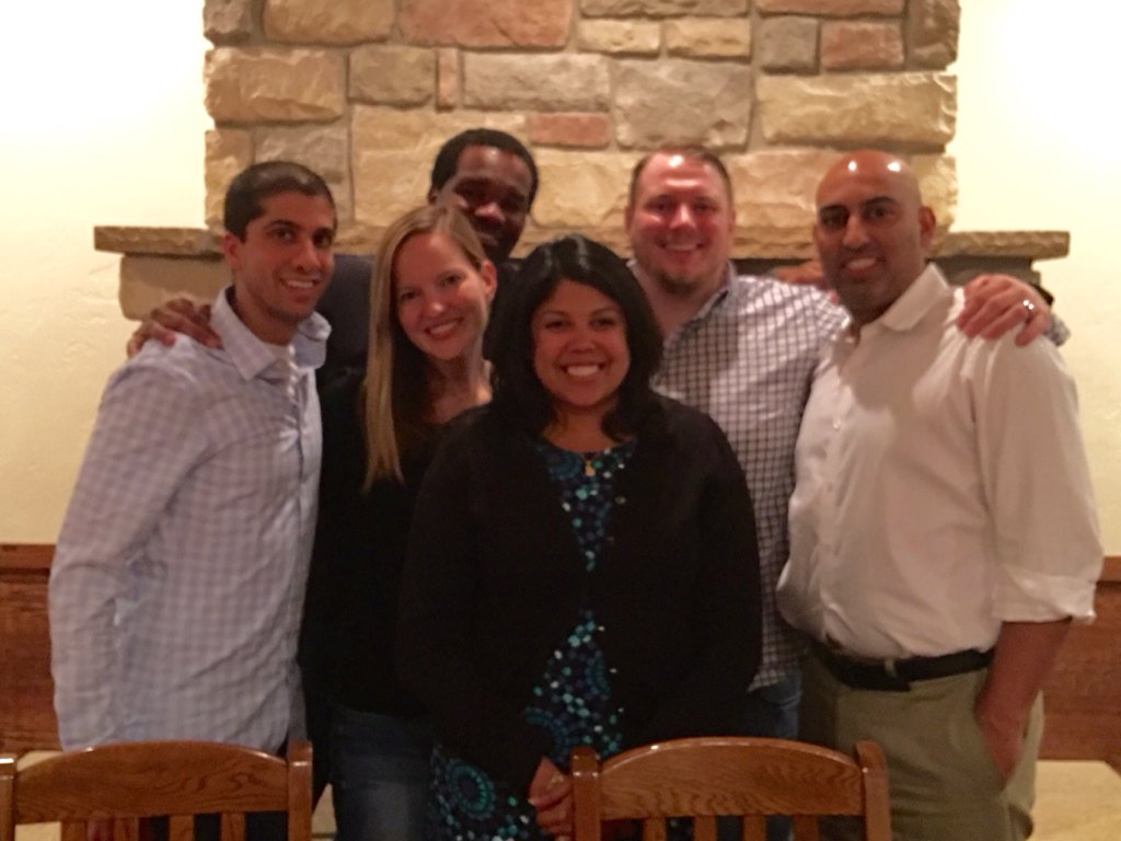 SapnaKmd's tweet image. Combined @HopkinsKids #PedsICU-#anesthesia reunion @ #SPACOS2016. #proud @HopkinsACCM @DrSeanBarnes @DrRajeevWadia