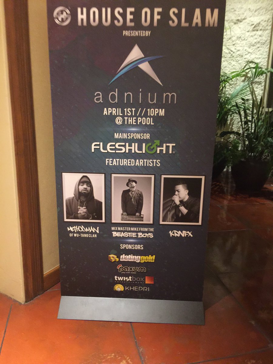 mixmastermike's tweet photo. Countdown to @methodman and @mixmastermike  Tempe AZ. Tempe Mission Palms. #Houseofslam https://t.co/ipsM2zdmky