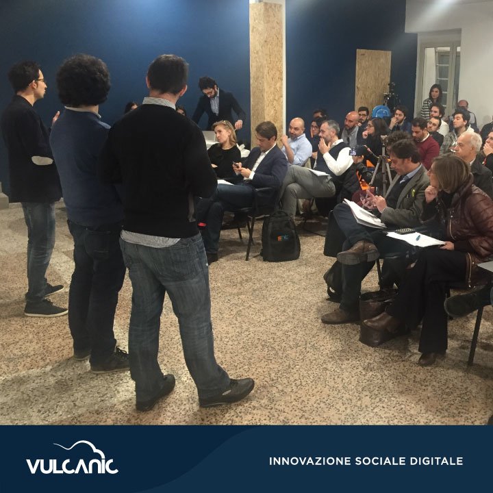 Business model, fattibilità e stanza vuota: tante domande dalla giuria di #PitchDay per il team <a href="/UlixesApp/">Ulixes App</a>.