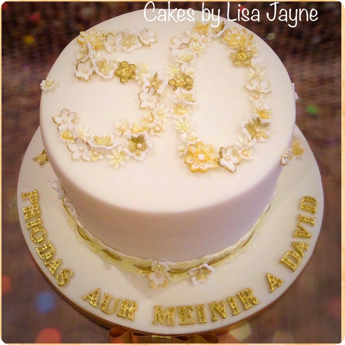 cakesbyLisaJ's tweet photo. #goldenwedding #anniversary #cake #swansea https://t.co/CzrF8reoWT