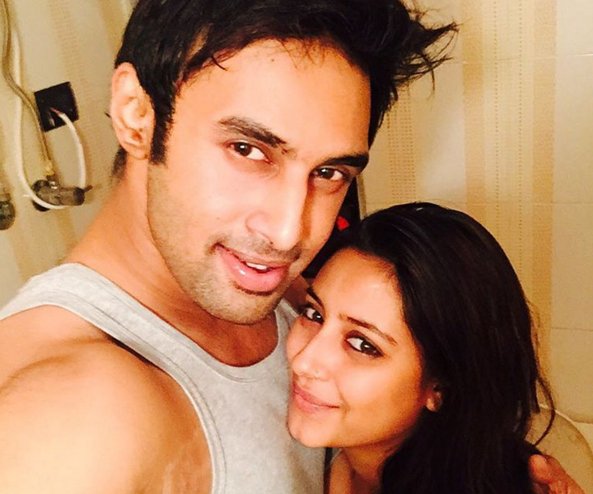 htshowbiz's tweet photo. #PratyushaBanerjee suicide: Boyfriend questioned, phone records checked
https://t.co/PihnqpUqPx https://t.co/VSo0dptp0x