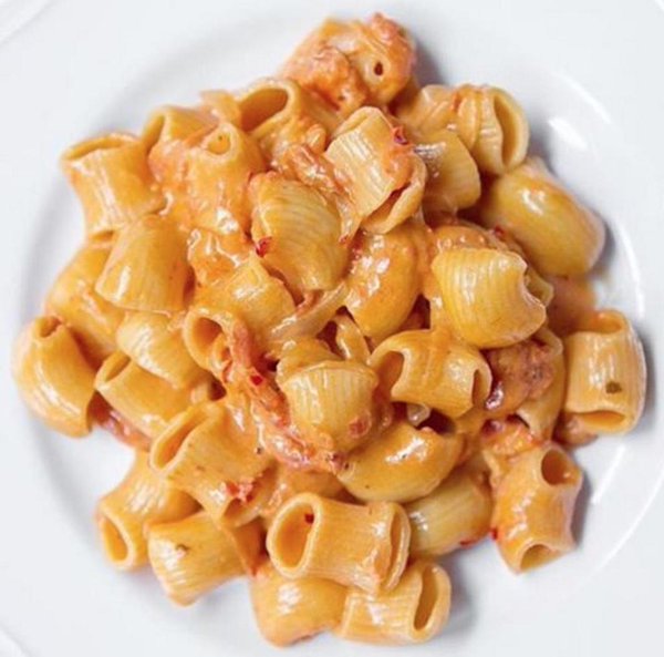 YummyPost's tweet image. Rigatoni Vodka