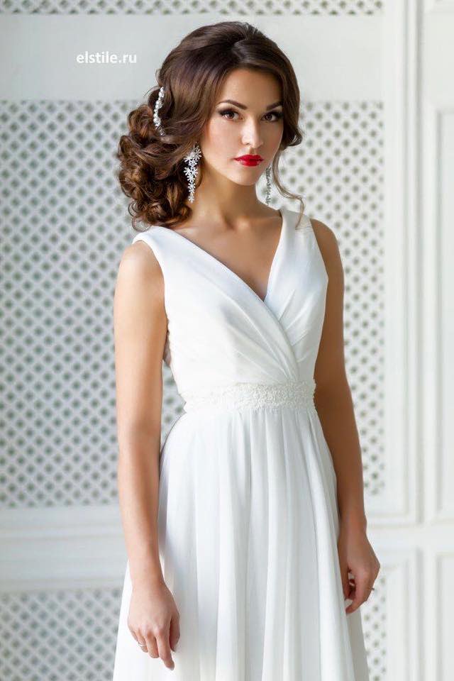 ElderNikki's tweet photo. #weddinghair #beautiful #princess #updo #OwnIt https://t.co/0tFRqHADYG