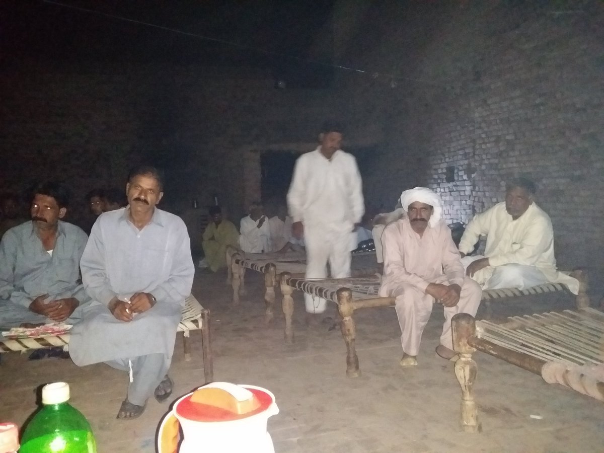 ShahbazKasana's tweet photo. @TeamShafqat Village to village campaign for @Shafqat_Mahmood by his team in Faisalabad https://t.co/lxedMhTJZd