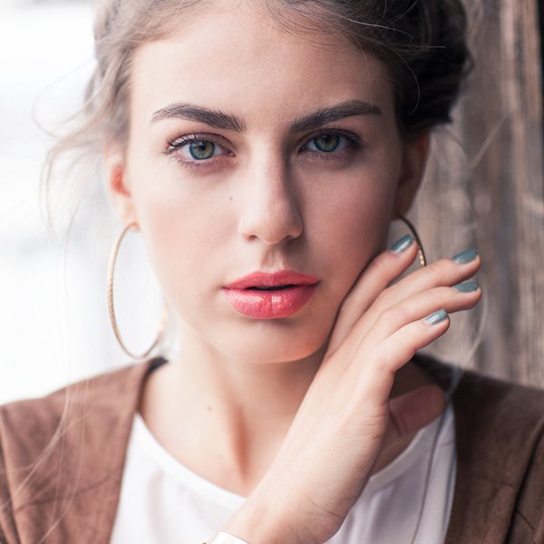 evolveskinreju's tweet image. 10 warning signs you're using the wrong #skincare products: ow.ly/109uxN